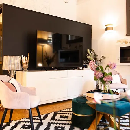 Traduction Cozy Jardin Public * Μπορντό